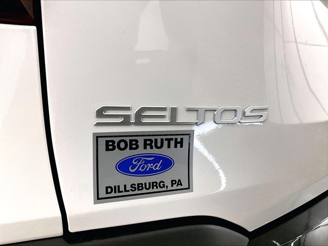 2024 Kia Seltos SX White at Subaru and VW of Moon Township