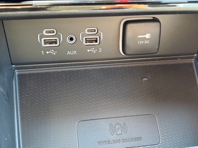 new 2025 Jeep Grand Cherokee car, priced at $40,248