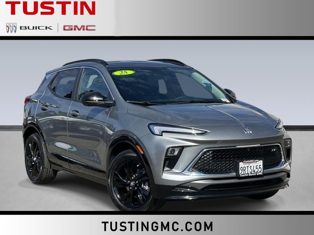 2025 Buick Encore GX Sport Touring FWD Gris (Gray Metallic) SUV/Crossover Tracción delantera Transmisión variable continua