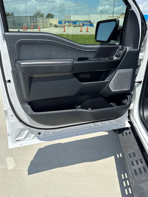 2023 Oxford White Ford F-150 Raptor 4X4 Truck