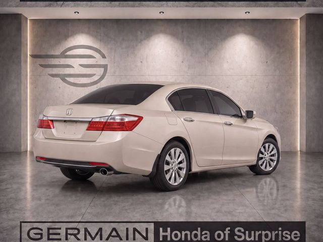 Used 2014 Champagne Frost Pearl Honda EX-L image 6