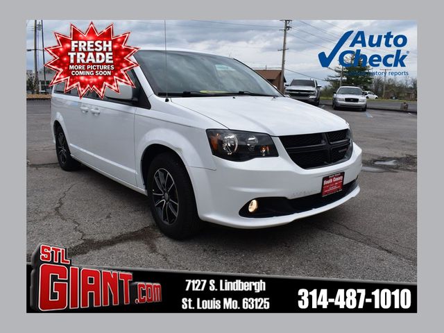 White Knuckle Clearcoat 2018 Dodge Grand Caravan SE FWD Minivan Front-Wheel Drive 6-Speed Automatic
