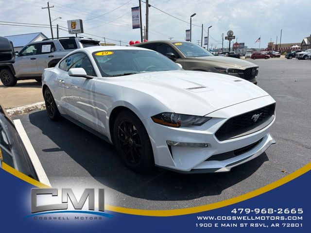 Oxford White 2019 Ford Mustang Coupe Rear-Wheel Drive Automatic