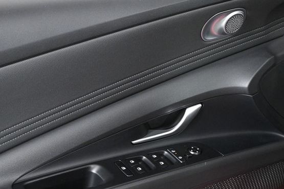 Elantra SEL Convenience