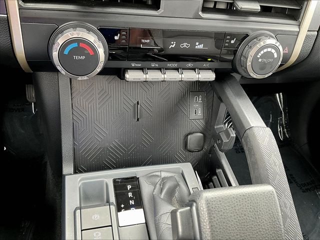 Used 2025 Toyota Tacoma Truck