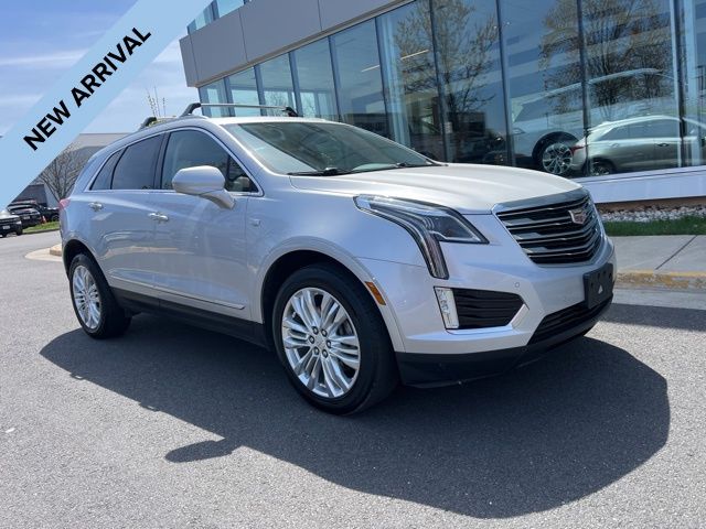 Radiant Silver Metallic 2019 Cadillac XT5 Premium Luxury AWD SUV / Crossover Four-Wheel Drive 8-Speed Automatic