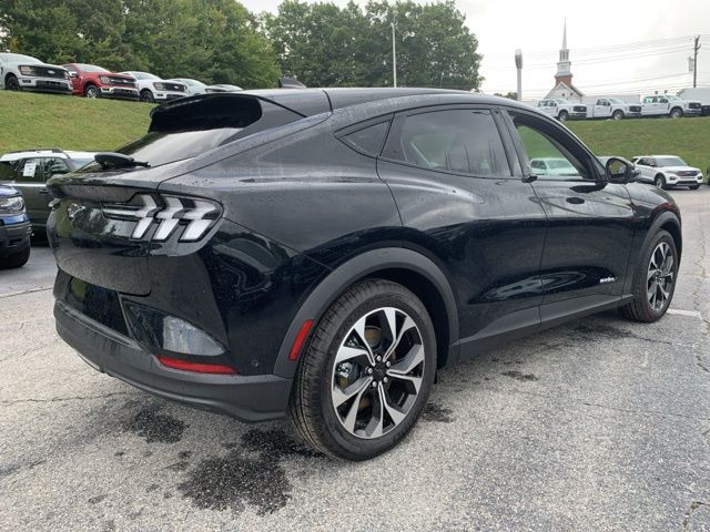 2024 Ford Mustang Mach-E Select 5