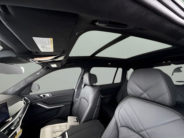 2026 BMW X7 40i - Photo 31