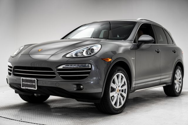 Meteor Gray Metallic 2014 Porsche Cayenne SUV / Crossover All-Wheel Drive 8-Speed Automatic