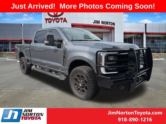 2024 Ford F-250 Lariat 4x4 Crew Cab 6-3/4' Box's photo