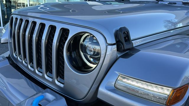 2021 Jeep Wrangler Unlimited Sahara 4xe 10