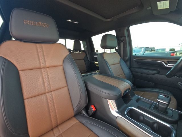 Photo of 2024 Chevrolet Silverado 1500 High Country in Dallas, GA - 18,  2024 Chevrolet Silverado 1500 High Country:C02419