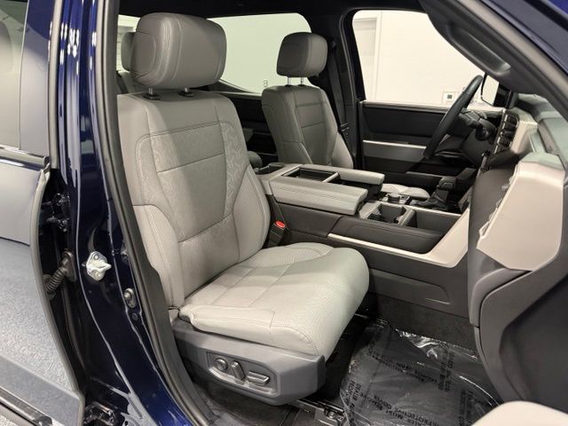 Used 2025  Toyota Limited image 33