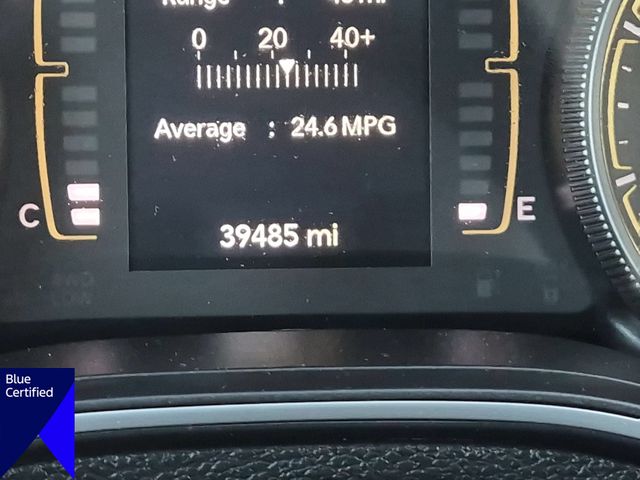 Used 2020 Silver Jeep Latitude image 21
