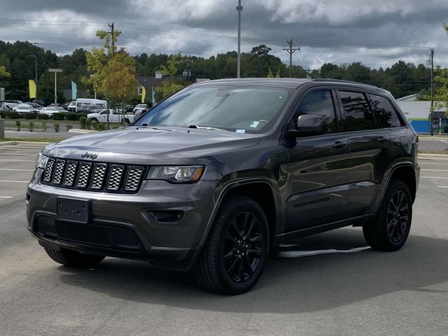 2018 Jeep Grand Cherokee Altitude 6