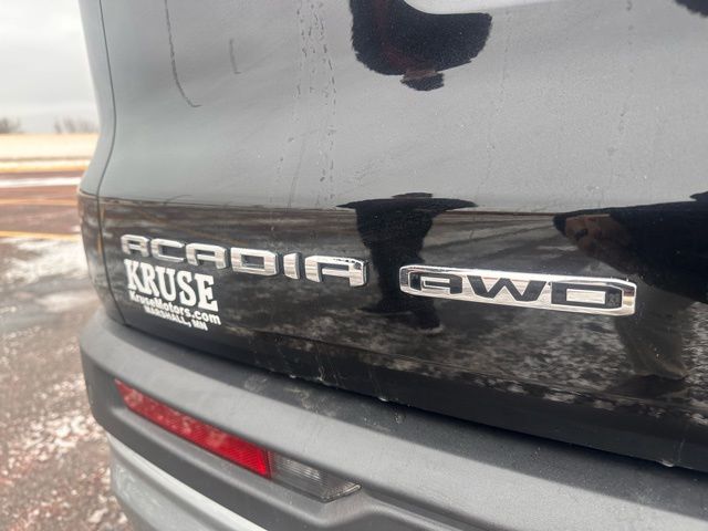 2024 GMC Acadia AWD Elevation