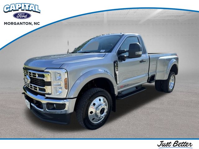 New 2027 Silver Ford XLT image 3