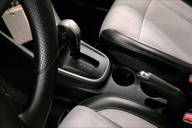 2021 Chevrolet Trax LT Blue at Subaru and VW of Moon Township