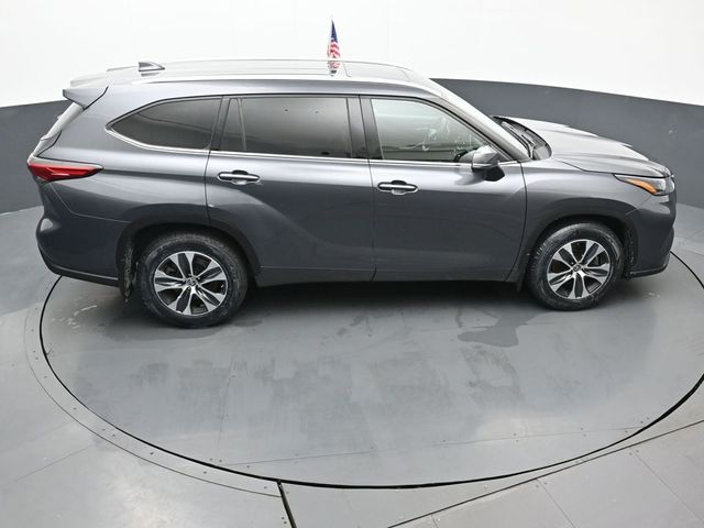 2021 Toyota Highlander XLE 44