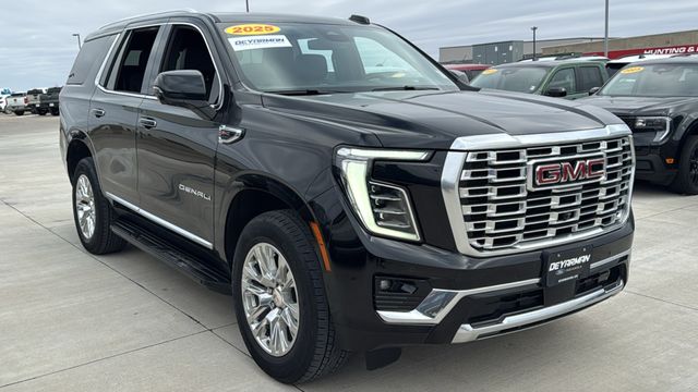 2025 GMC Yukon Denali 4WD