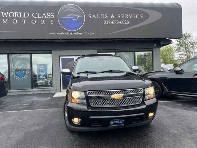 Black 2013 Chevrolet Avalanche LTZ Black Diamond Edition 4WD Pickup Truck Four-Wheel Drive 6-Speed Automatic