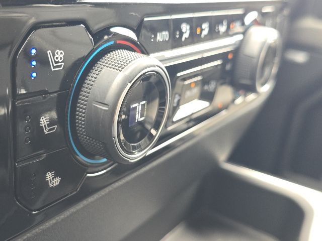 2022 Chevrolet Silverado 1500 ZR2:168936A