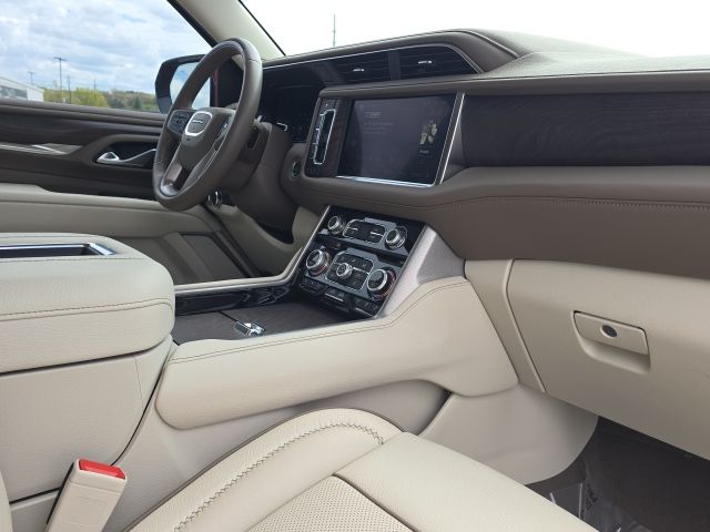 2024 GMC Yukon Denali:C02593