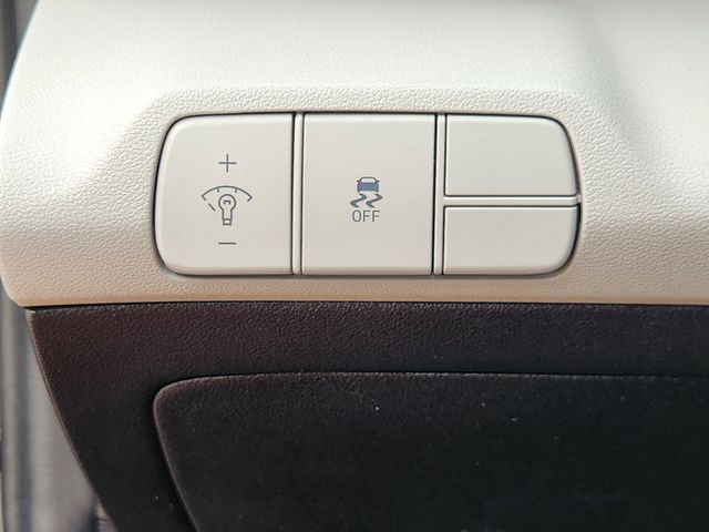 2024 Hyundai Elantra Limited Gray at Classic Elite Chevrolet Hwy 6