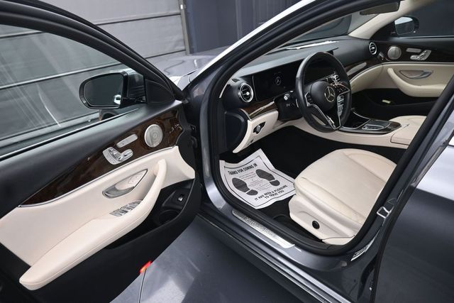 Used 2023  Mercedes-Benz E 350 image 13