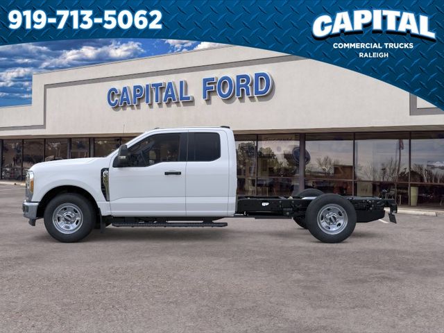 New 2026 White Ford XL image 4