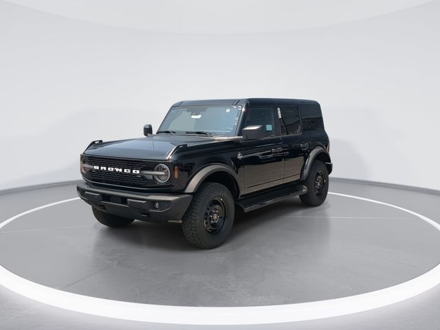 New 2026 Shadow Black Ford Outer Banks® image 4