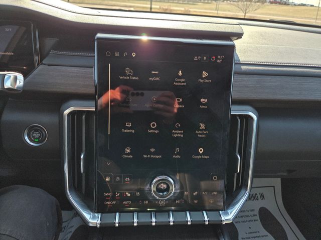 2025 GMC Acadia AWD Denali