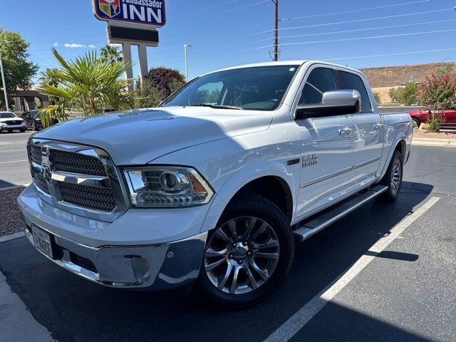 Bright White Clearcoat 2015 RAM 1500 Pickup Truck Four-Wheel Drive 8-Speed Automatic