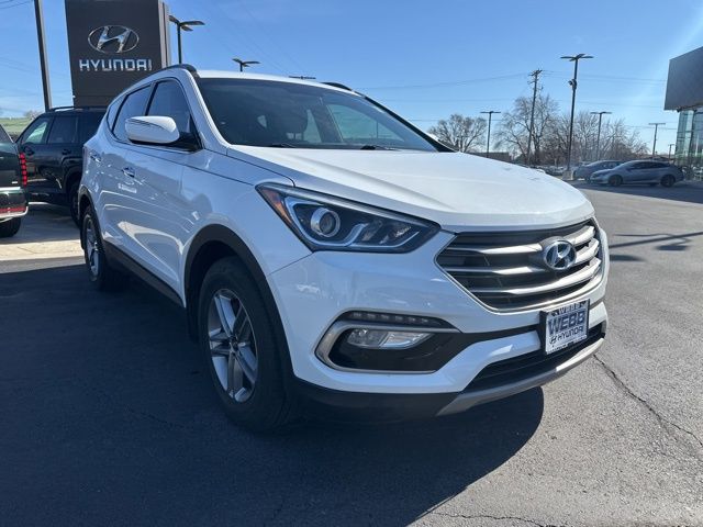 Used 2018 White Hyundai 2.4 Base image 10