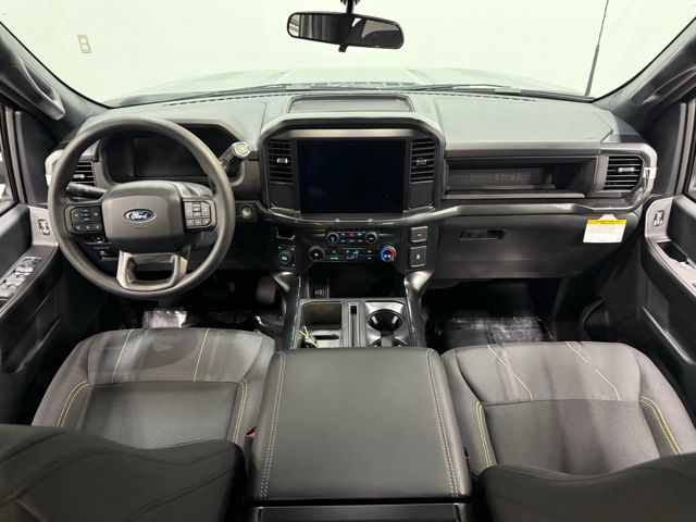2025 Ford F-150 STX photo