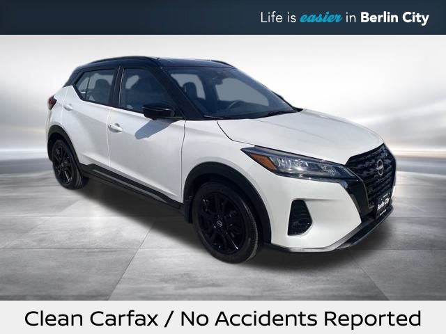 Aspen White/Super Black 2024 Nissan Kicks SR FWD SUV / Crossover Front-Wheel Drive Continuously Variable Transmission