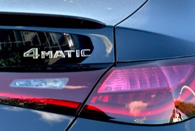 New 2027 Black Mercedes-Benz GLC 300 Coupe image 14