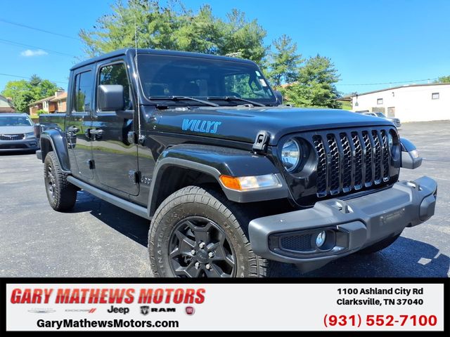 Black Clearcoat 2022 Jeep Gladiator Pickup Truck Four-Wheel Drive 8-Speed Automatic