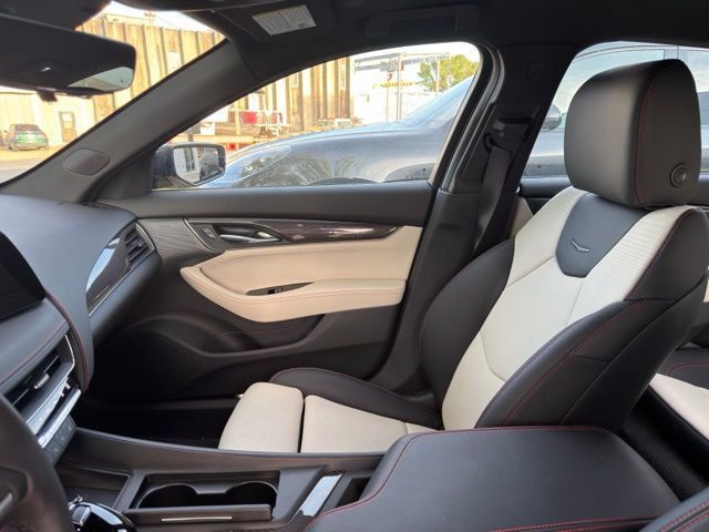 Used 2025 Black Cadillac Sport image 12