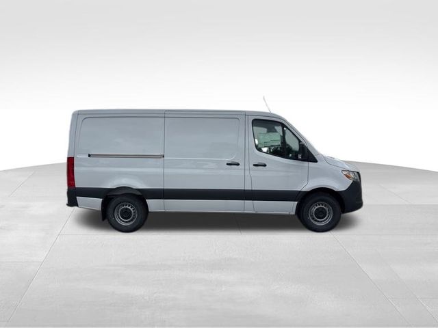 2025 Mercedes-Benz Sprinter 2500 Cargo 144 WB photo