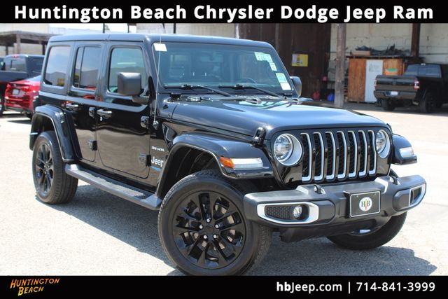 Black Clearcoat 2021 Jeep Wrangler 4xe Sahara 4WD SUV / Crossover Four-Wheel Drive 8-Speed Automatic
