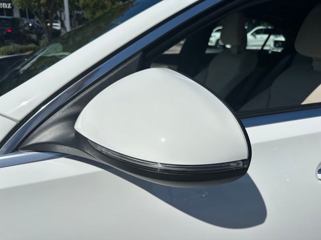 2025 Mercedes-Benz C-Class C 300 - 11