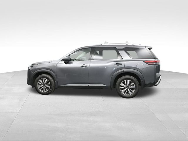 2023 Nissan Pathfinder SL 7