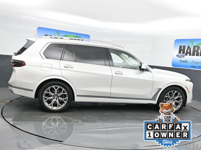 2023 BMW X7 xDrive40i photo