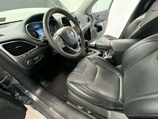 2022 Jeep Cherokee Limited Gray at Luther Ford