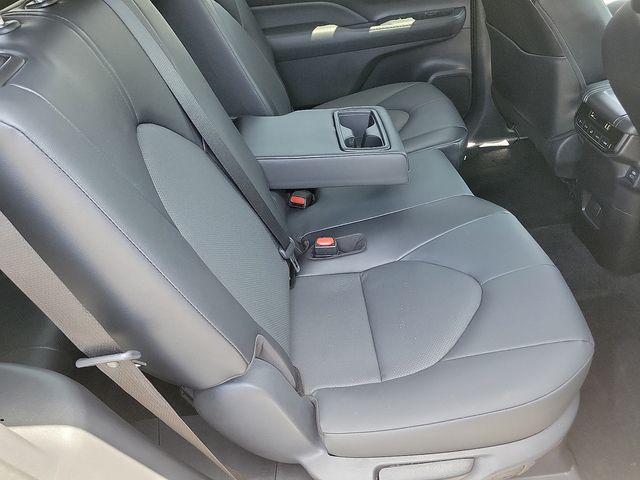 2024 Toyota Grand Highlander XLE photo