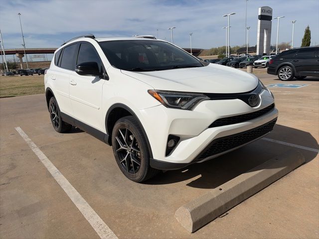 2018 Toyota RAV4 SE