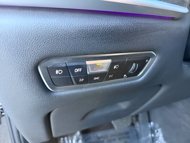 2022 BMW X7 40i - Photo 14