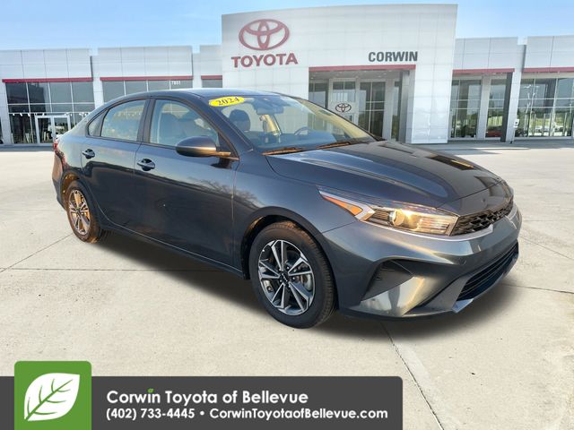 2024 Kia Forte LXS FWD