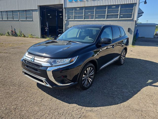 2020 Mitsubishi Outlander ES